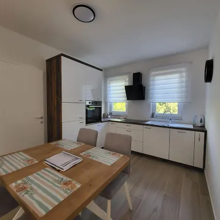 Apartment Prejac By The Beach Malinska Exterior photo