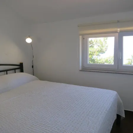 Apartment Prejac By The Beach Malinska Room photo