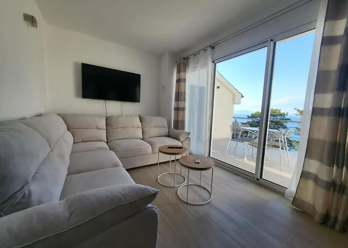 Apartment Prejac By The Beach